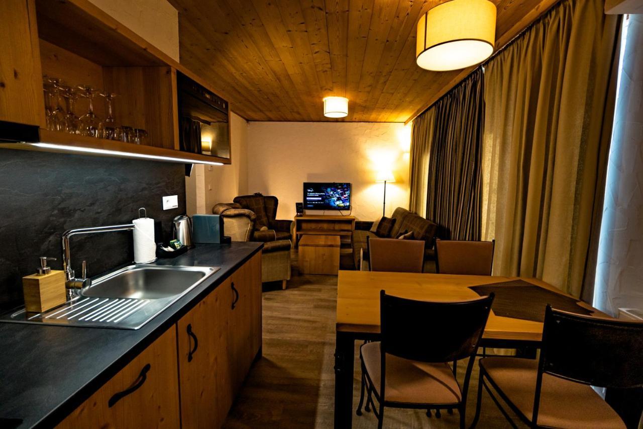 Cardinal Jasna Mountain Wellness Apartment 迪马诺卡多林纳 外观 照片