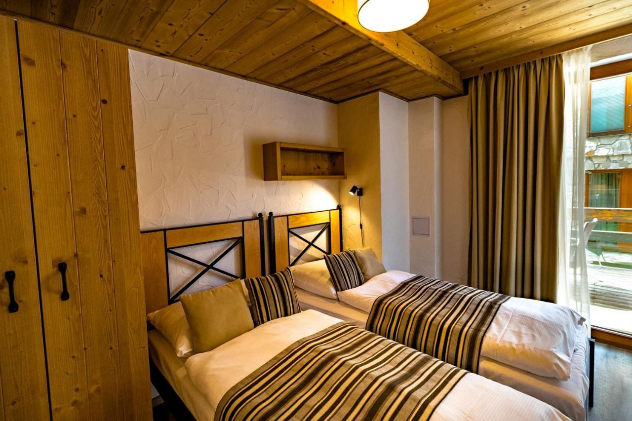 Cardinal Jasna Mountain Wellness Apartment 迪马诺卡多林纳 外观 照片