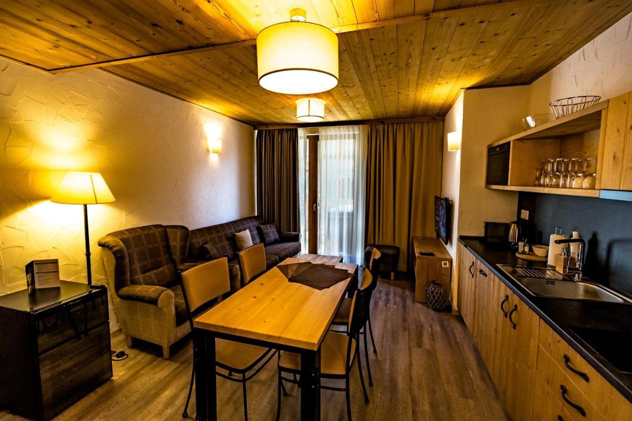 Cardinal Jasna Mountain Wellness Apartment 迪马诺卡多林纳 外观 照片