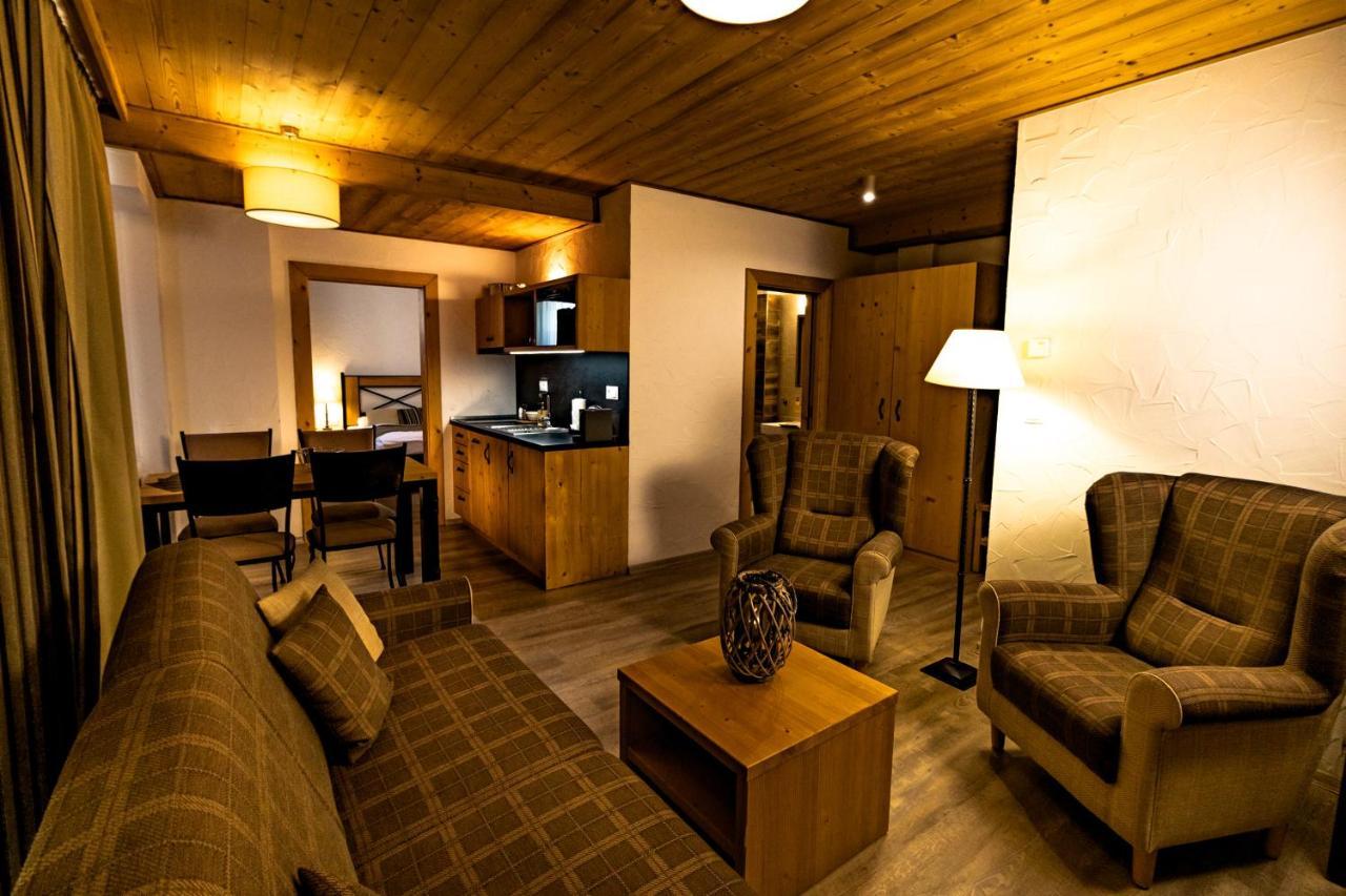Cardinal Jasna Mountain Wellness Apartment 迪马诺卡多林纳 外观 照片